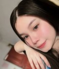 FERN Site de rencontre femme thai Thaïlande rencontres célibataires 24 ans